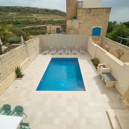 Rhan Holiday Villa San Lawrenz